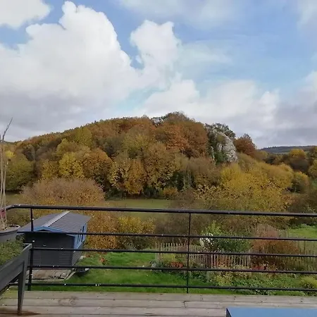 Feriehus La Roche Trouee - Maison Avec Vue A Nismes